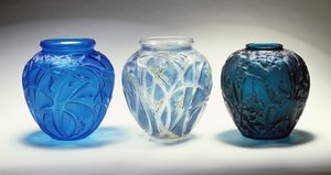 तीन Vases (कांच)